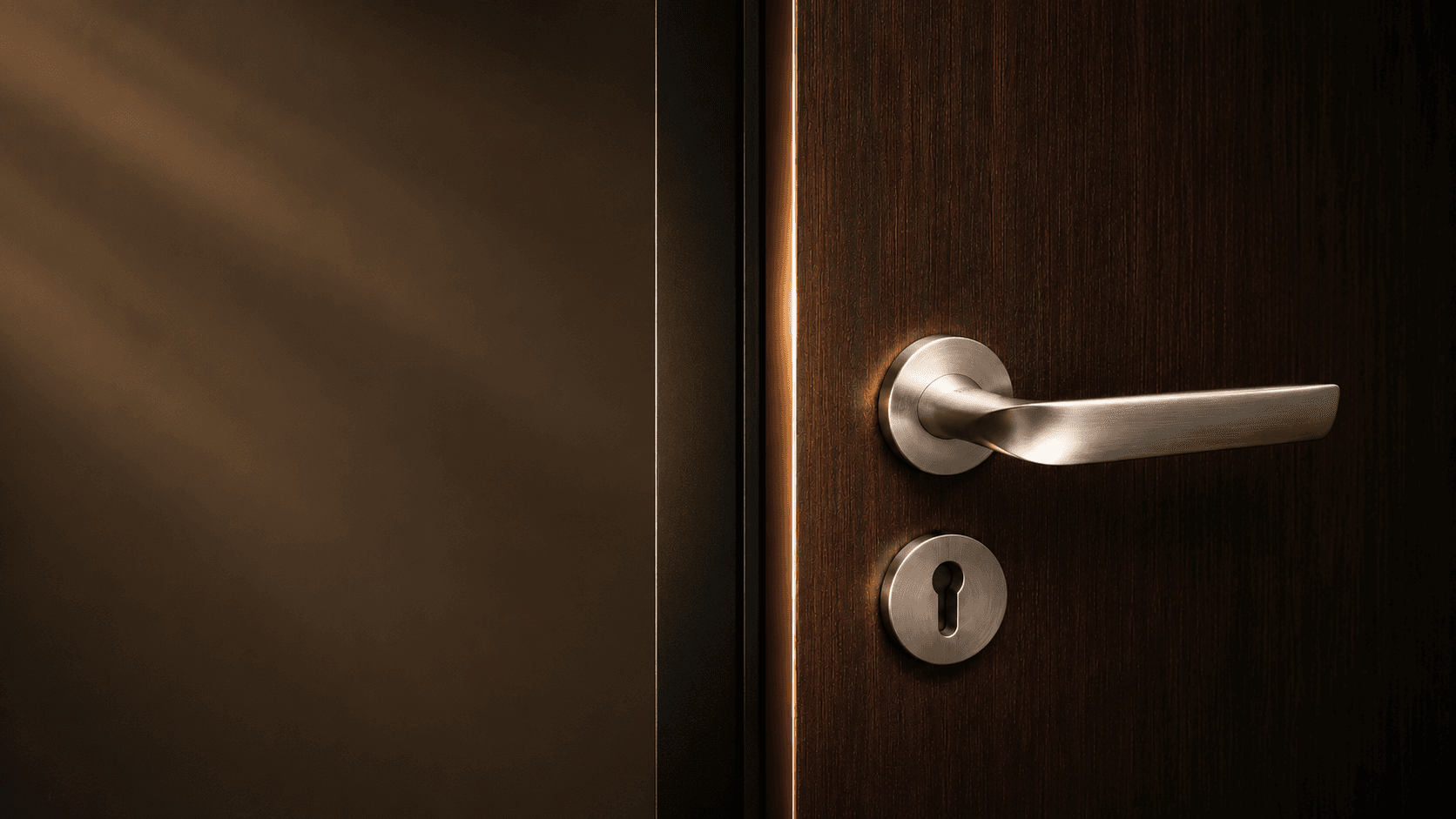 Brushed bronze metal finish